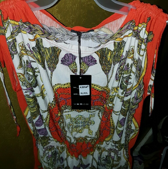 <XL /l red and gold poly blend shirt USA New Ykor.