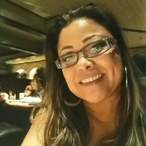 Meet your Posher, Denise