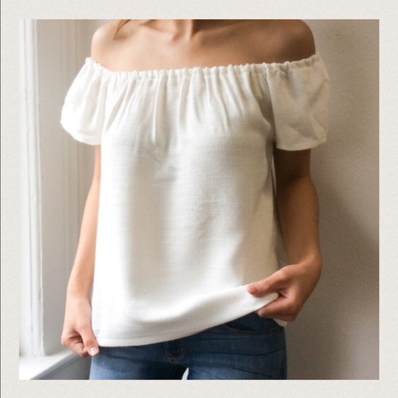 White off the shoulder blouse - Picture 2 of 4