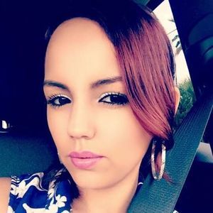 Meet your Posher, Elisa