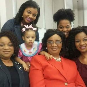 Meet your Posher, Kelly