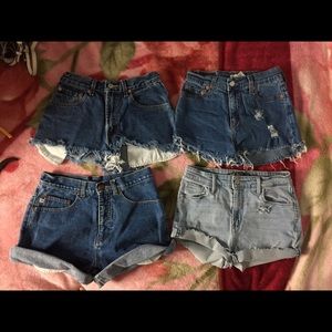 LEVIS HIGH WAISTED DENIM SHORTS BUNDLE🌴