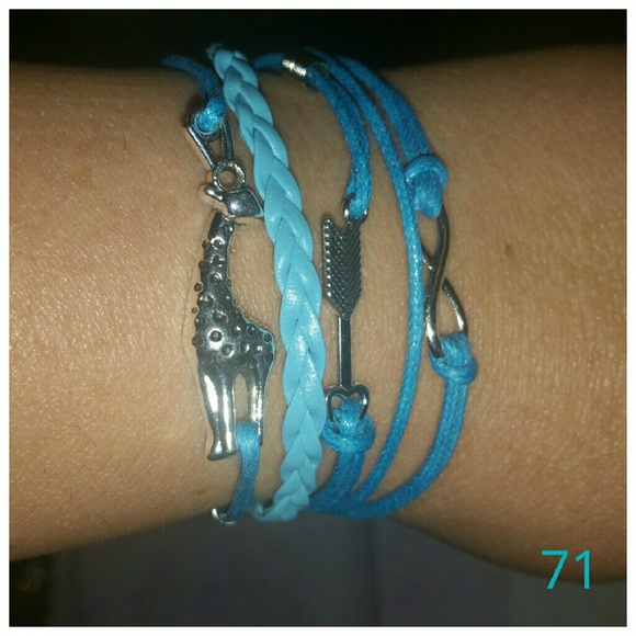 💜Infinity Arrow giraffe Leather charm bracelet.