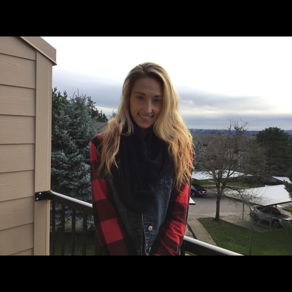 Meet your Posher, Lindsey