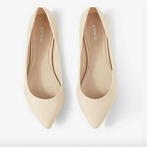 Express textured nude pointy flats