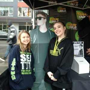 Meet your Posher, Lee