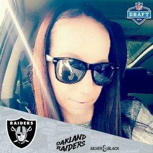 Meet your Posher, Kara