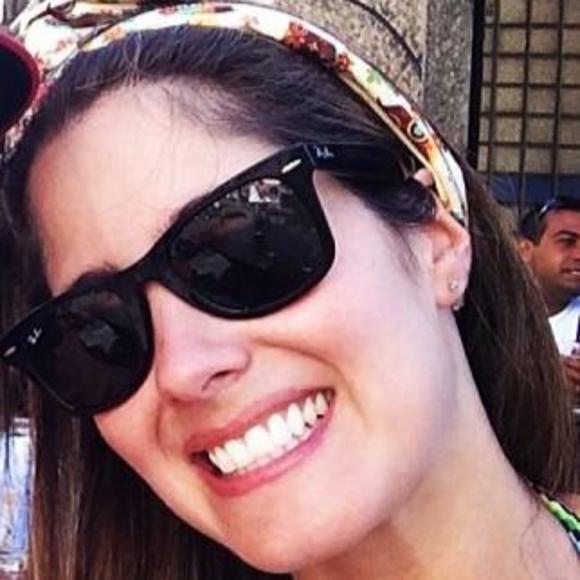 Meet your Posher, Julia - Picture 1 of 1