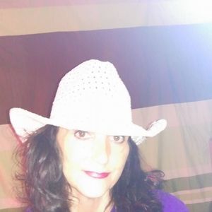 Meet your Posher, Rita