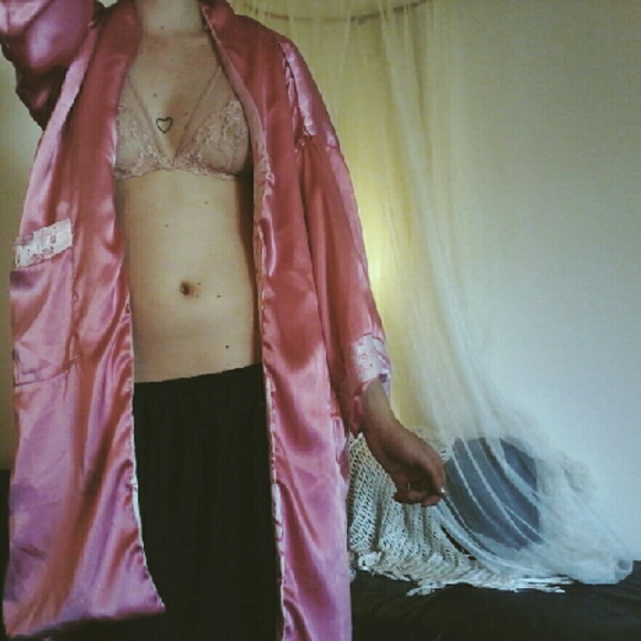 Reversible Kimono - Picture 2 of 2