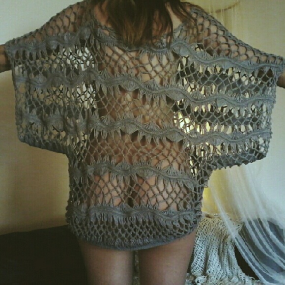 Knitted Top - Picture 2 of 2