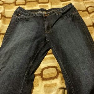 Size 18/31 Seven Jeans