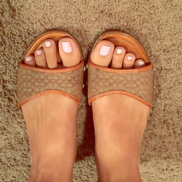 Coach sandals