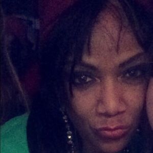 Meet your Posher, Lorinda