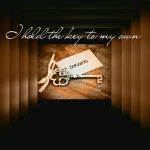 Meet your Posher, Elena