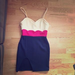 Fun summer mini with slit