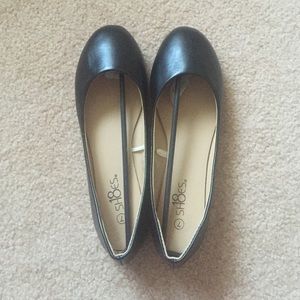 Black Flats