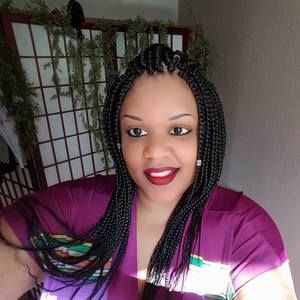 Meet your Posher, Sharon