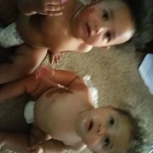 Meet your Posher, Lorie