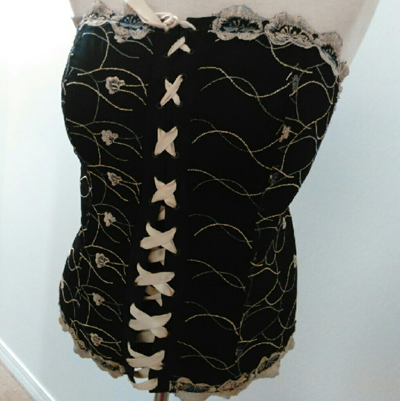 Black and yellow corset