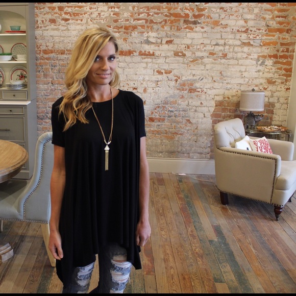 Black detail back trapeze tunic - Picture 3 of 3