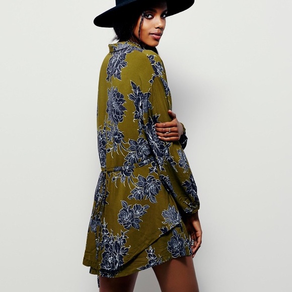 ⏳1 day sale⏳Free People floral shirt dress - Picture 3 of 4