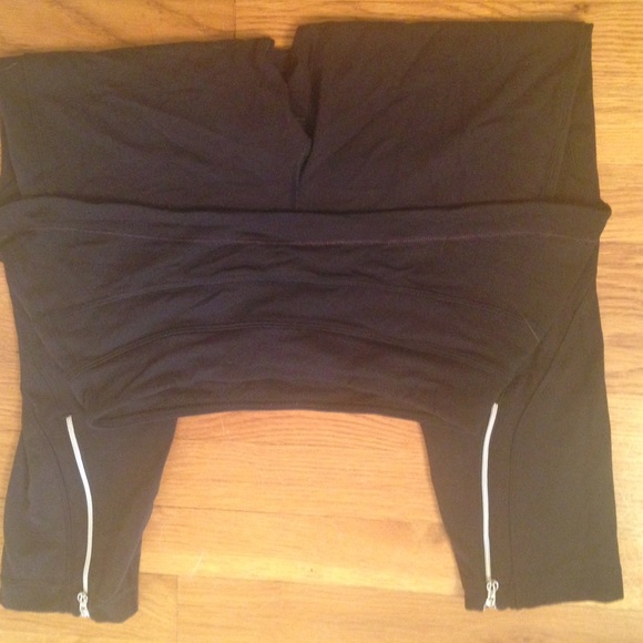 Lululemon tights. Sz 6