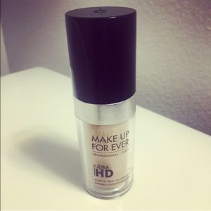 Make up forever HD foundation
