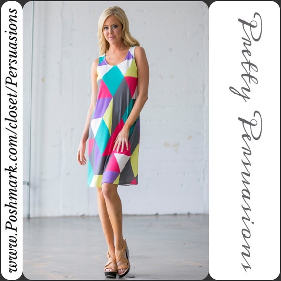 SOLD 🌻NWT Retro Print Sleeveless Shift Tank Dress - Picture 3 of 5