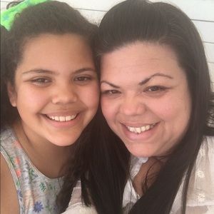 Meet your Posher, Lorena