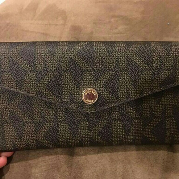 MK wallet