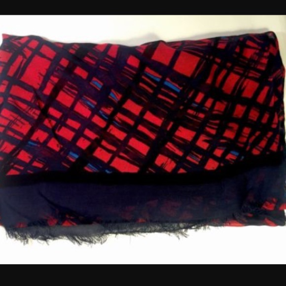 Vera Bradley soft grunge red and blue plaid scarf - Picture 2 of 2