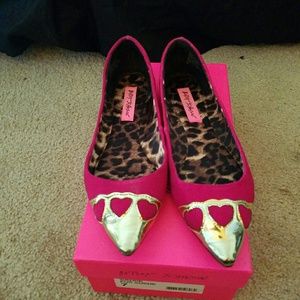 Betsey johnson flats