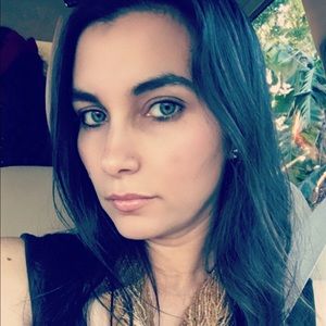 Meet your Posher, Maria helena