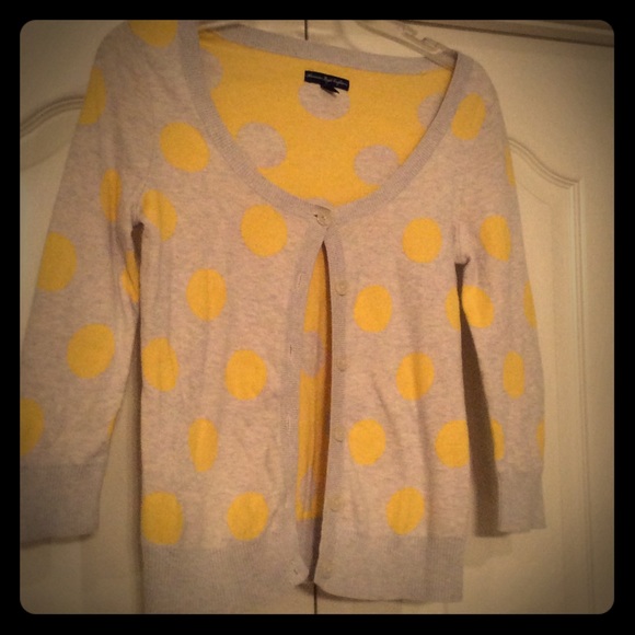 American Eagle Sweater