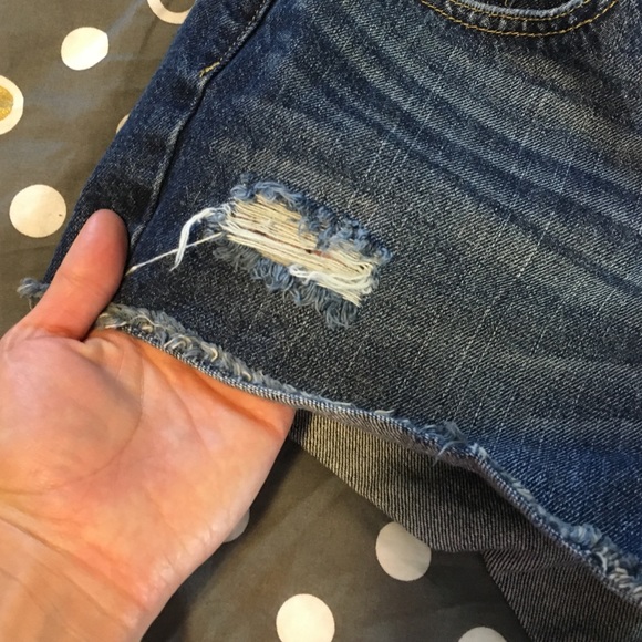Distressed festival hi rise short shorts - Picture 3 of 3