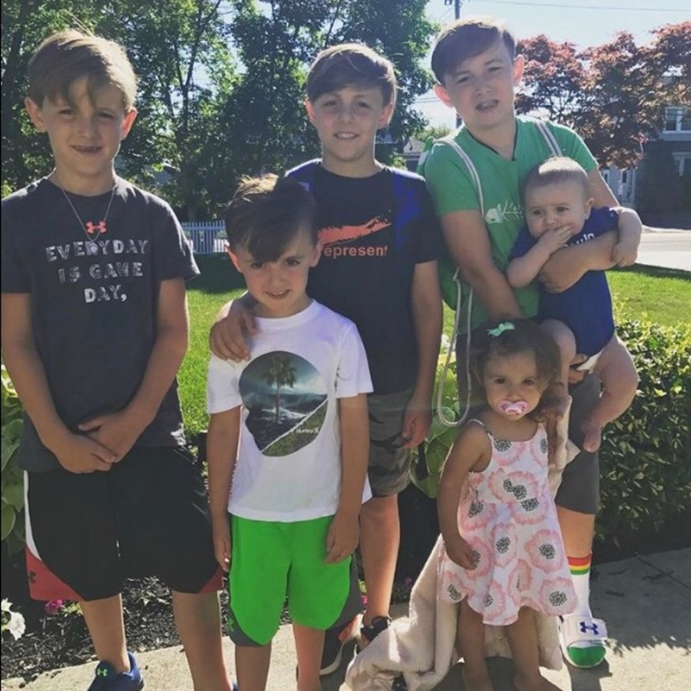 Meet your Posher, Andrea