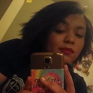 Meet your Posher, Shayla