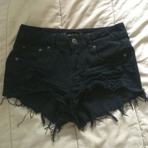 American Eagle black high waisted shorts