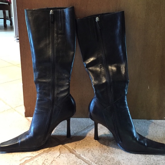 Aldo Black boots size 7 with 3in heel