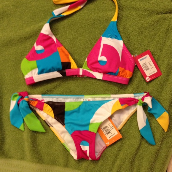 NWT Roxy bikini