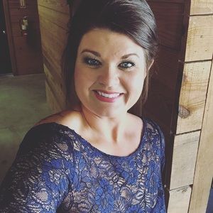 Meet your Posher, Lacey