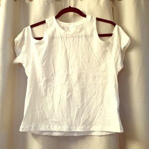Off the shoulder short sleeve crop top