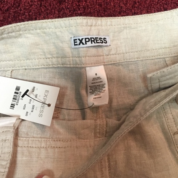 Express shorts size 0 - Picture 2 of 4