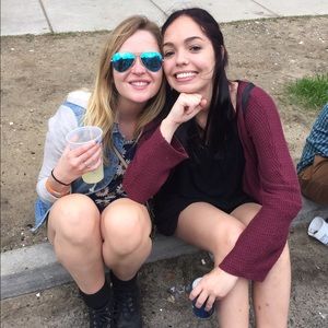 Meet your Posher, Avery