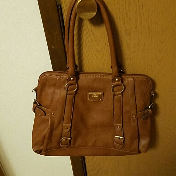 Light brown handbag