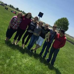 Meet your Posher, Siarah