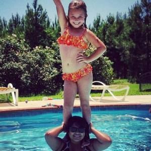 Meet your Posher, Ava