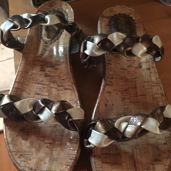 Sandals - Picture 4 of 4