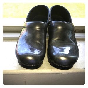 Size 8 Dansko's metal gray